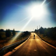 Road with the-sun-470317_640